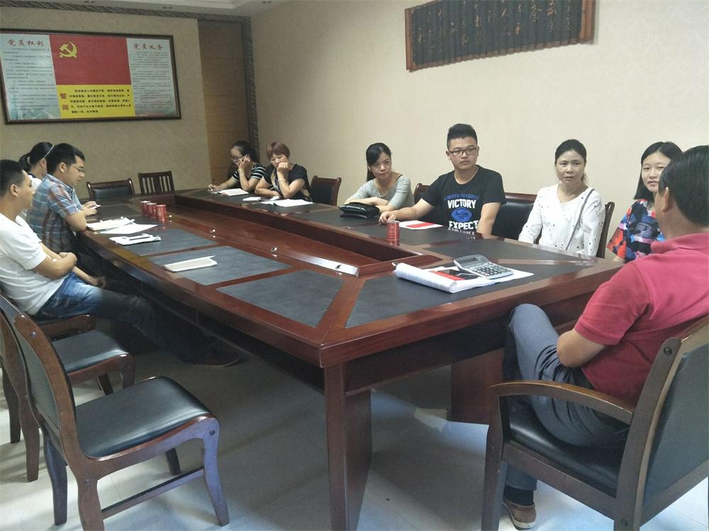 福建易順建筑工程有限公司2017年第一屆：“金秋助學，學子圓夢，誠信你我，感恩社會”