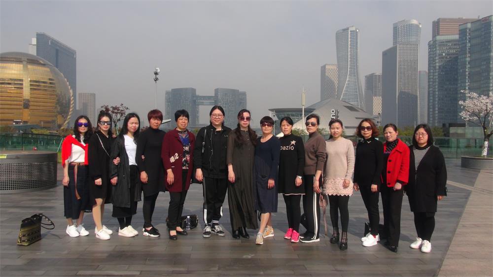 三·八婦女節(jié)公司組織杭州、烏鎮(zhèn)三日游