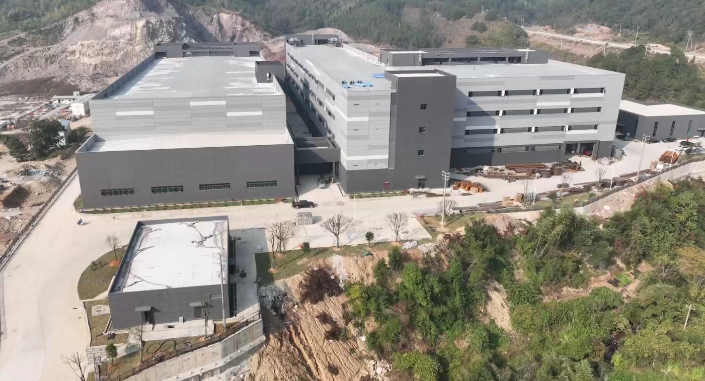 福建松溪經(jīng)濟開發(fā)區(qū)東園新型紡織專業(yè)園標(biāo)準(zhǔn)化廠房項目一期已完工，準(zhǔn)備驗收