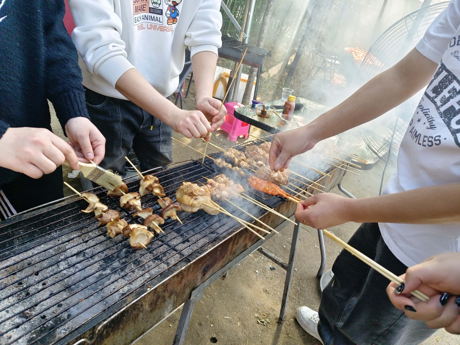 “攜手奮進(jìn)新征程，巾幗建工新時代”易順建工集團舉行三八婦女節(jié)慶祝大會