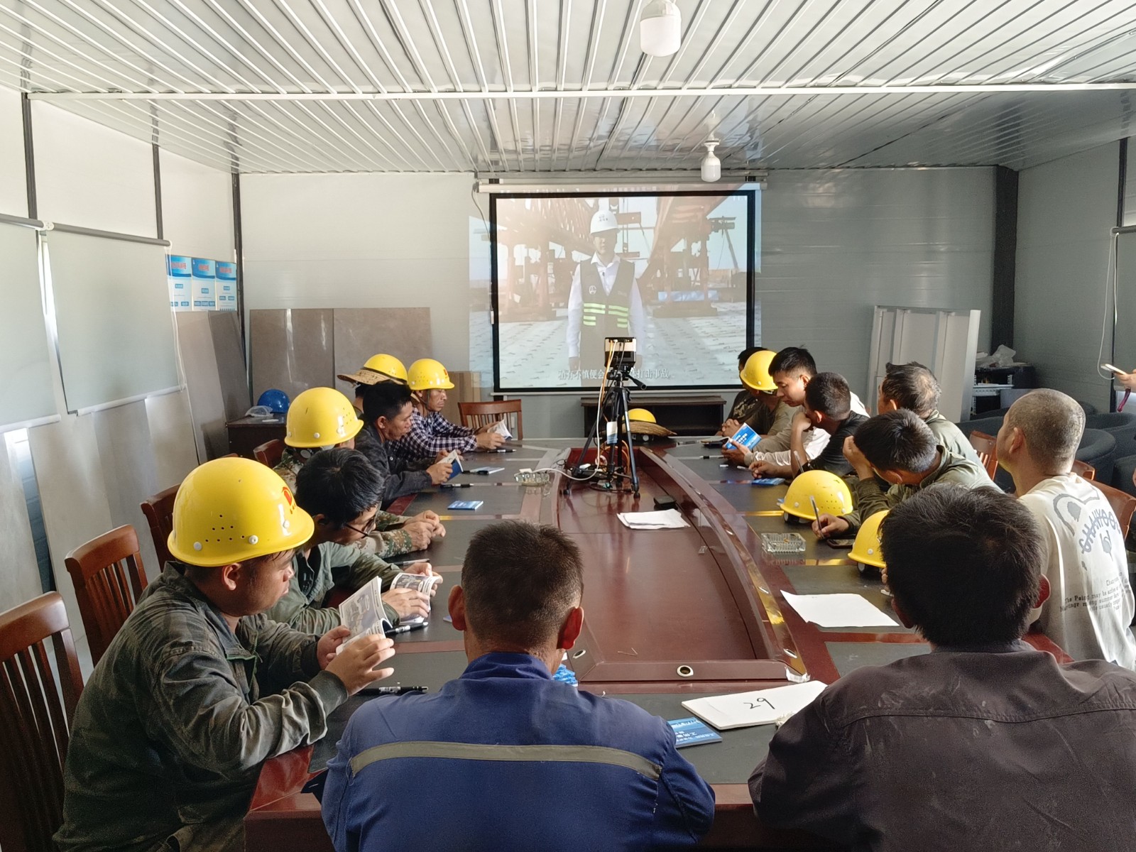 南平市質(zhì)量安全協(xié)會開展工傷預(yù)防系列宣傳活動，為安全生產(chǎn)保駕護航