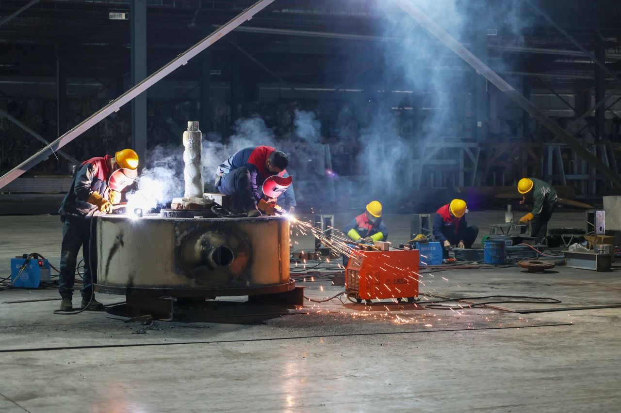 松溪縣三和循環(huán)經(jīng)濟(jì)產(chǎn)業(yè)園標(biāo)準(zhǔn)化廠房和基礎(chǔ)設(shè)施提升項(xiàng)目建設(shè)“分秒必爭(zhēng)”