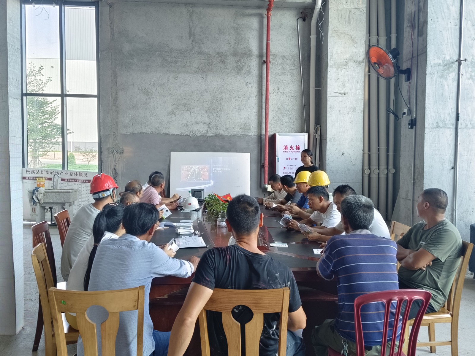 強(qiáng)化工傷預(yù)防培訓(xùn)，織密安全防護(hù)網(wǎng)