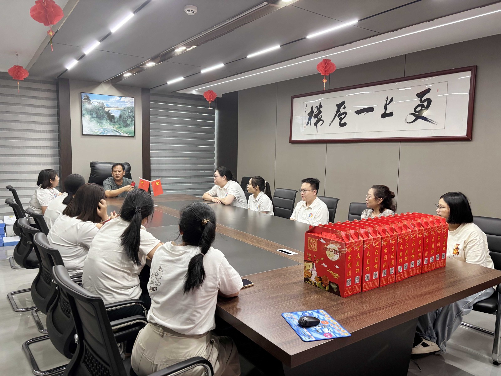 中秋情意濃：易順建工全員歡聚，以溫情書寫共成長篇章?